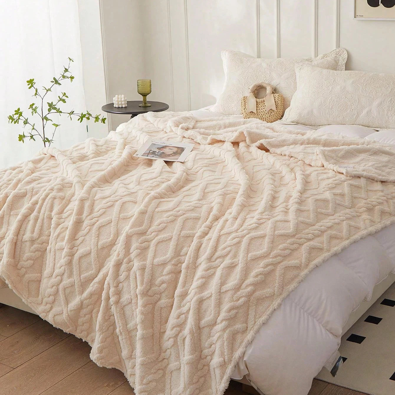 1pc cobertor de lã coral de camada única, cobertor leve e multiuso capa de cama, para sala de estar capa de sofá, cobertor de cochilo